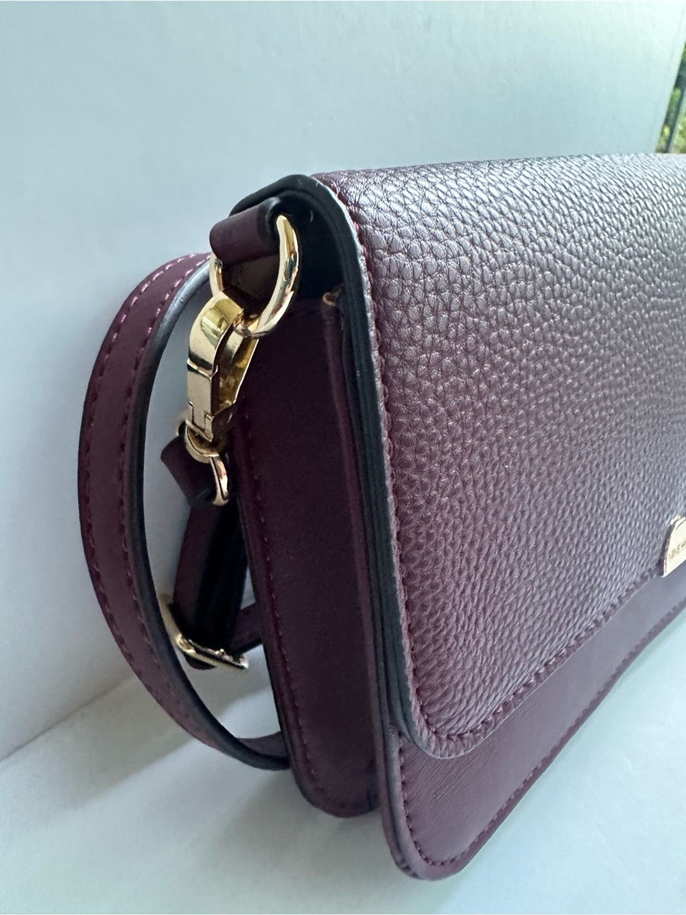 Nine West Leather Small Crossbody Bag Purse Burgundy Coin Slot Card Slots